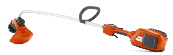 Product image of Husqvarnas cordless, battery powered strimmer